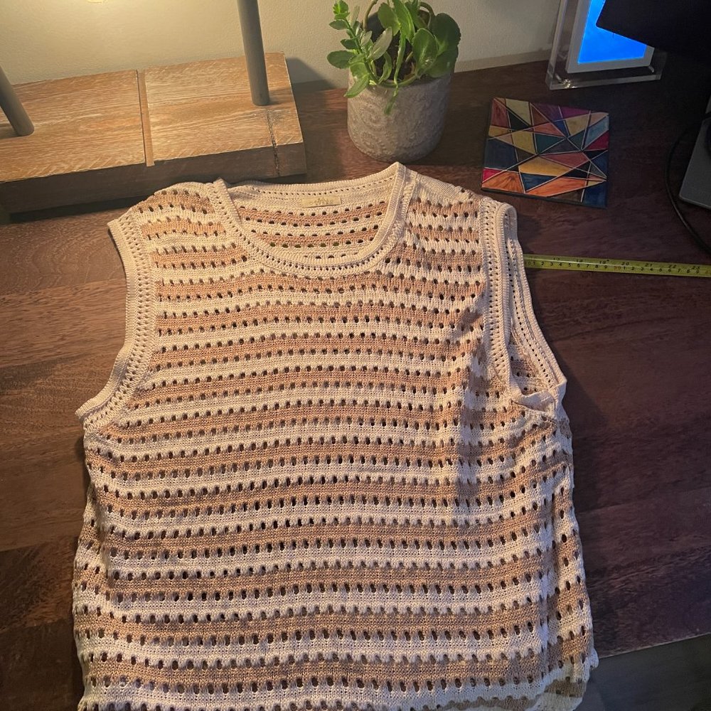 Unisex knit vest, made in Portugal